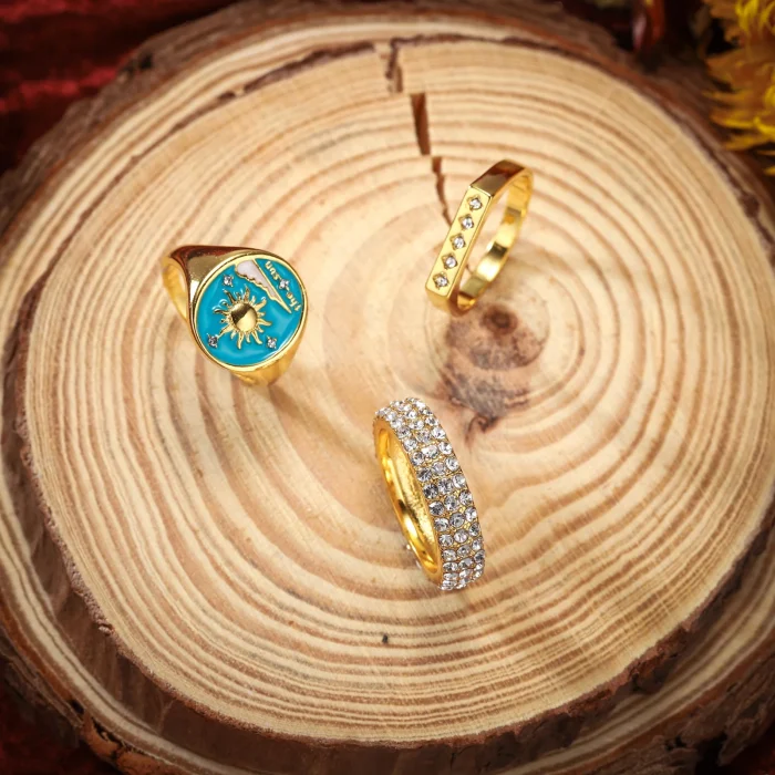 Elegant Trio Ring Set - Image 3