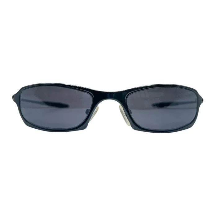 Stylish Oval Frame Sunglasses - Image 2