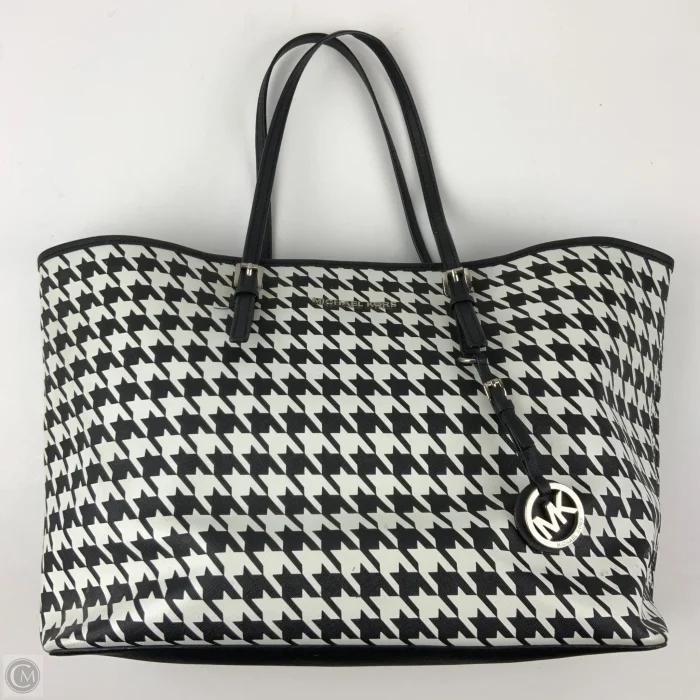 Chic Houndstooth Tote Bag - Image 1