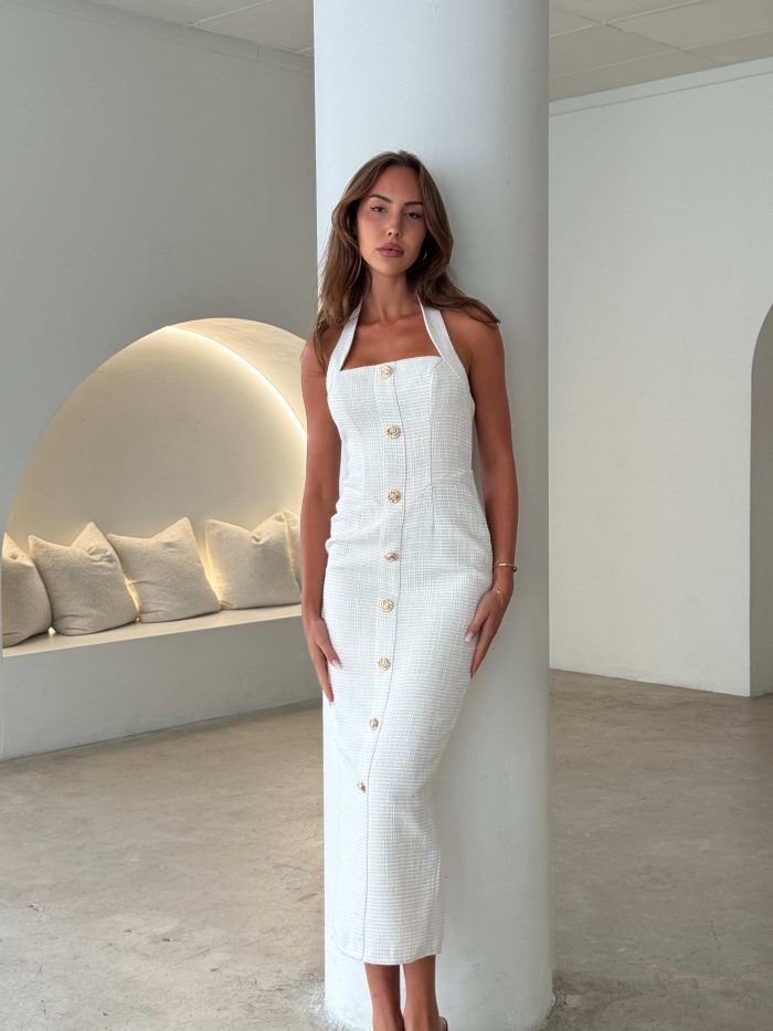 Elegant Summer Halter Dress - Image 2