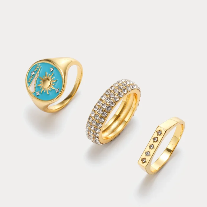 Elegant Trio Ring Set - Image 5
