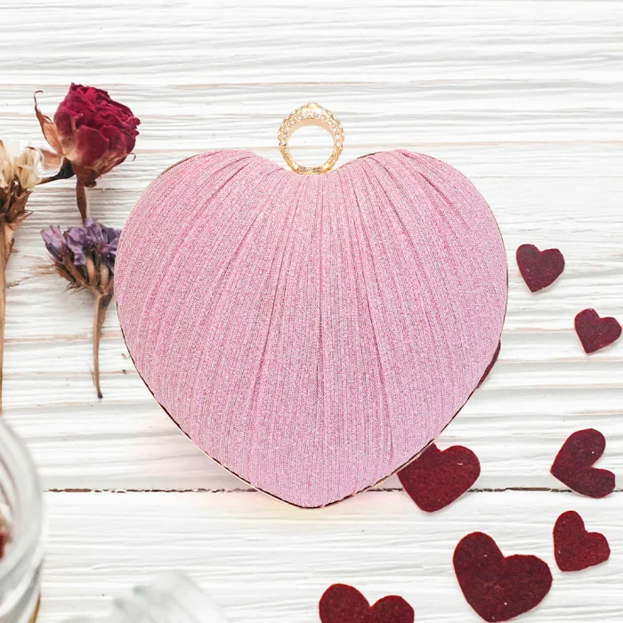 Chic Heart-Shaped Evening Clutch - Image 2