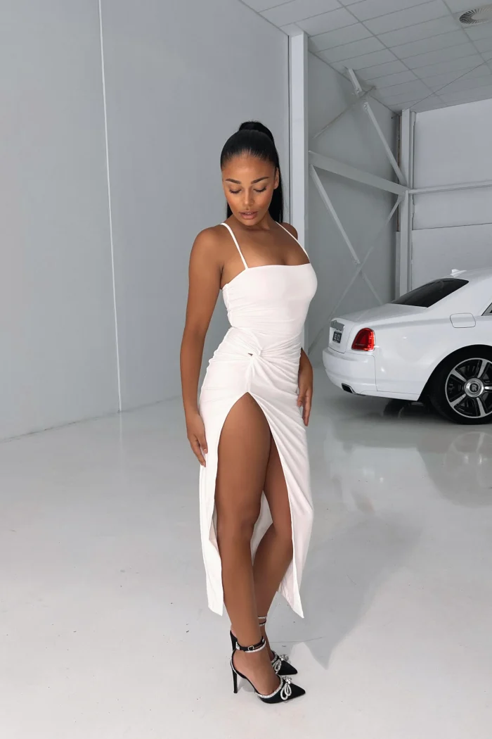 Elegant White Spaghetti Strap Maxi Dress - Image 3