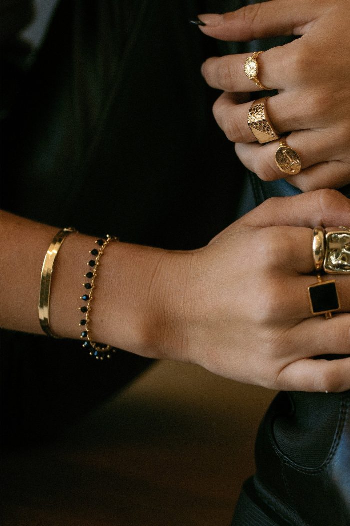 Elegant Black Beaded Bracelet - Image 2