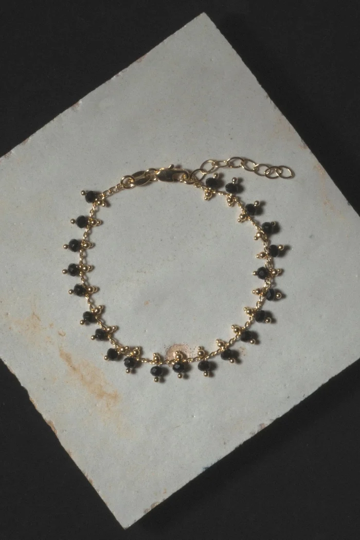 Elegant Black Beaded Bracelet - Image 3