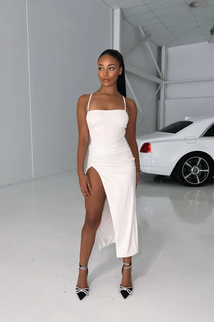 Elegant White Spaghetti Strap Maxi Dress - Image 2
