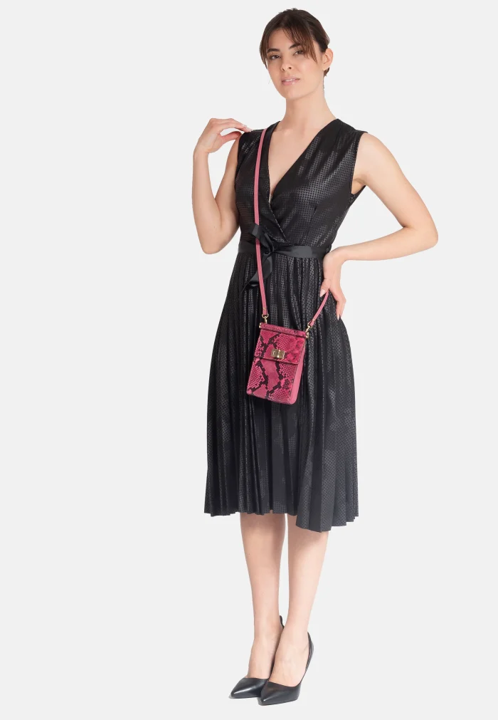 Stylish Faux Crocodile Shoulder Bag - Image 4